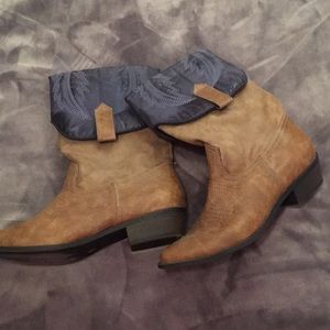 Coconuts Cowgirl boots